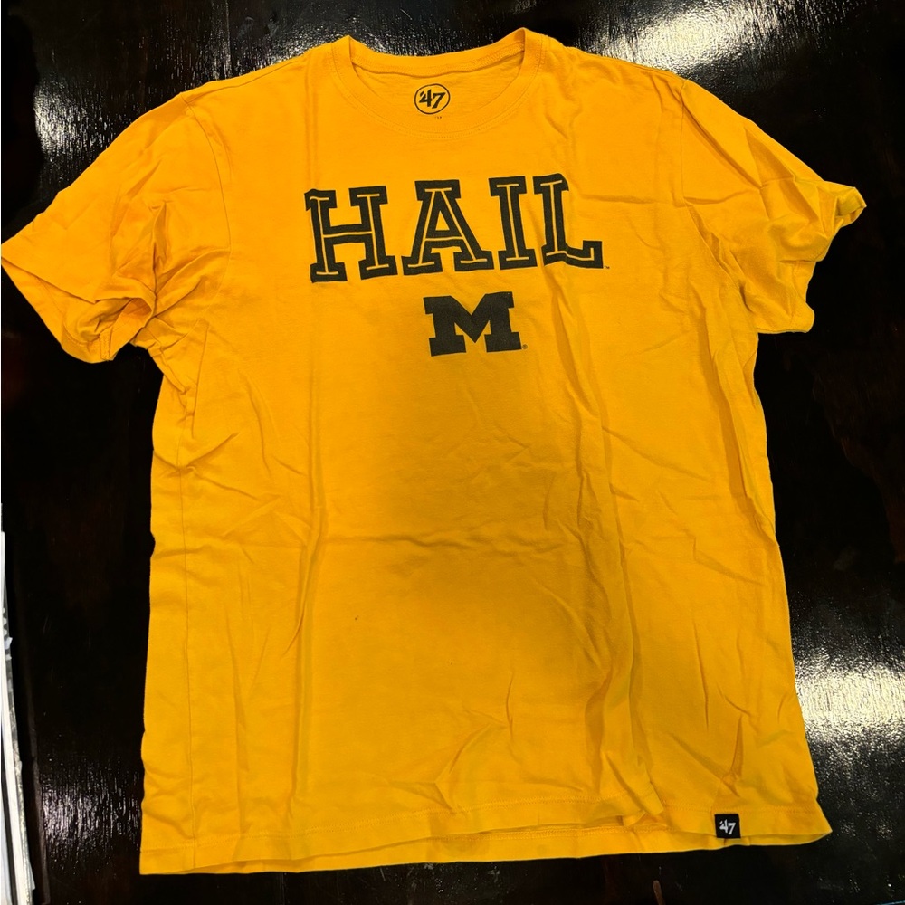 Men’s ‘47 brand university of Michigan t shirt